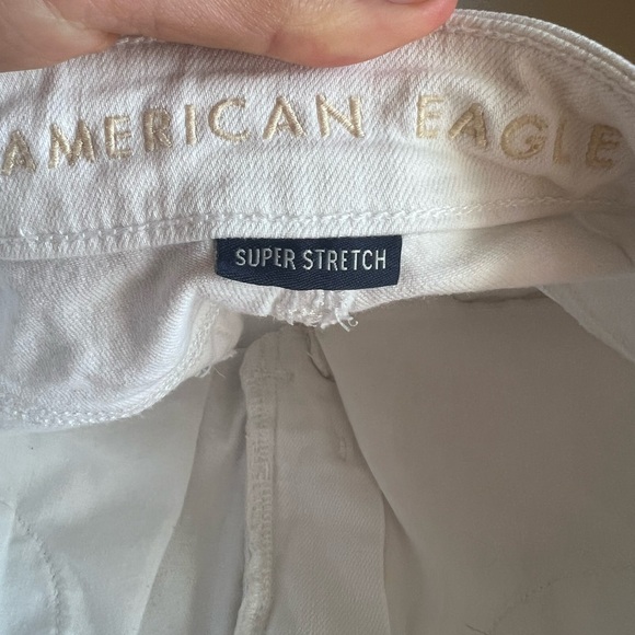 American Eagle | White Denim Skirt - Size 4 - Picture 6 of 7